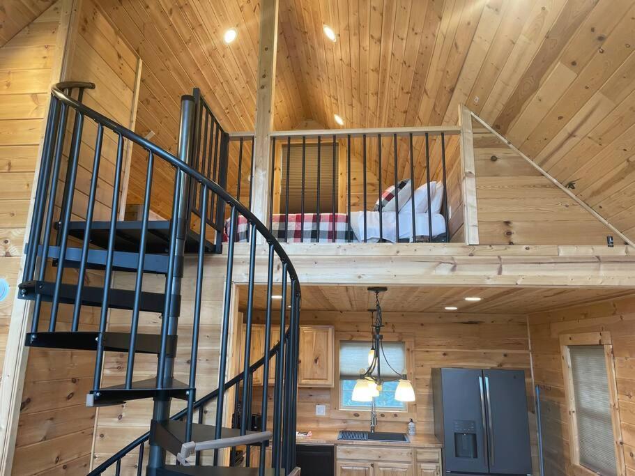 Cozy 1 Bedroom Cabin In The Heart Of Jonesborough Exterior foto