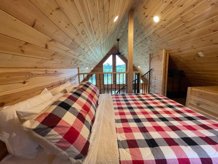 Cozy 1 Bedroom Cabin In The Heart Of Jonesborough Exterior foto