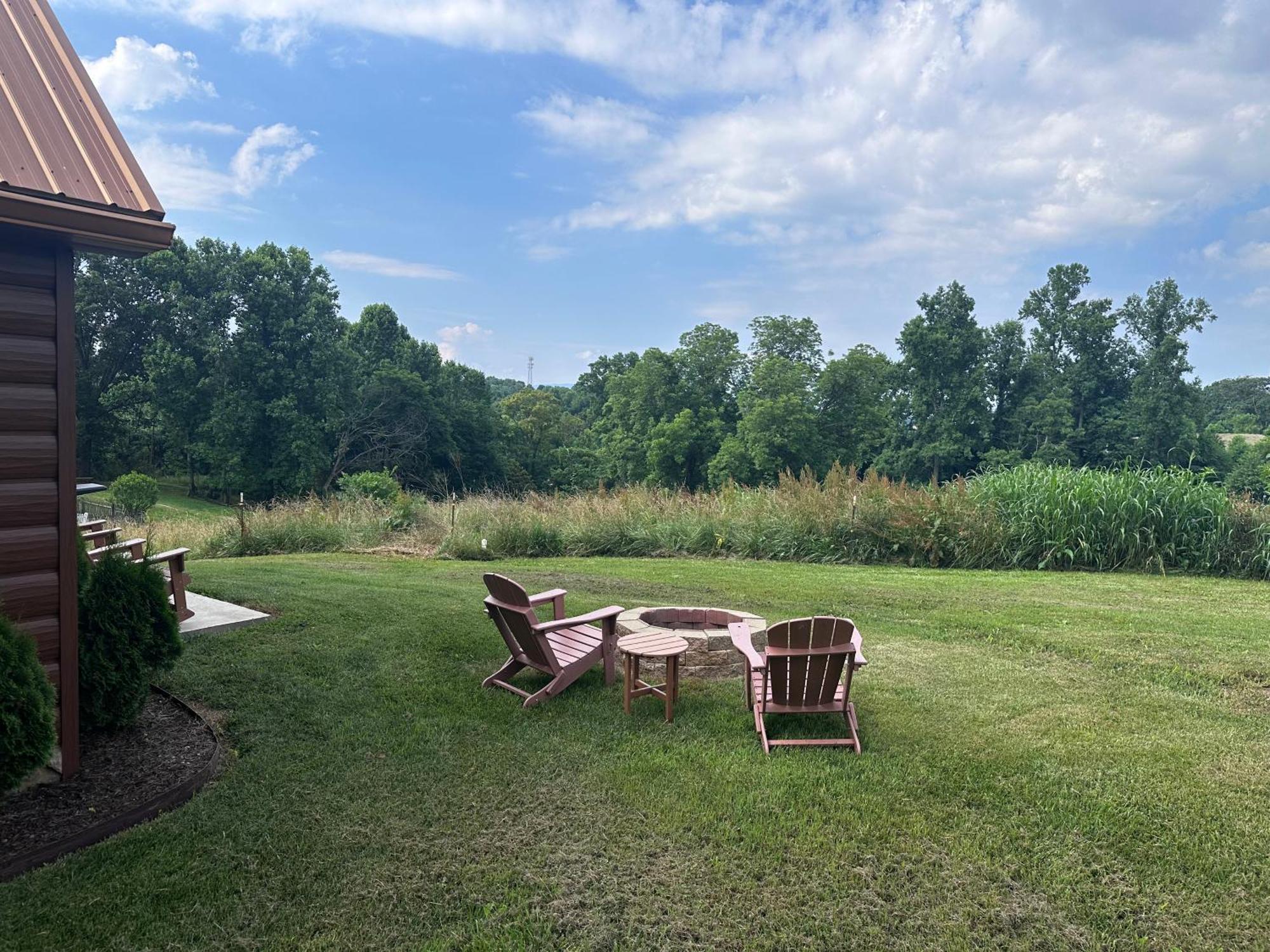 Cozy 1 Bedroom Cabin In The Heart Of Jonesborough Exterior foto